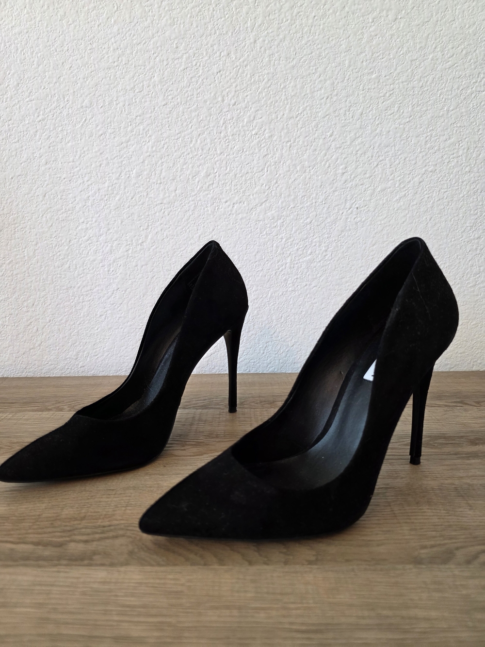 Classic Black Pointed-Toe Stiletto Pumps - Steve Madden - Picture 3 of 6
